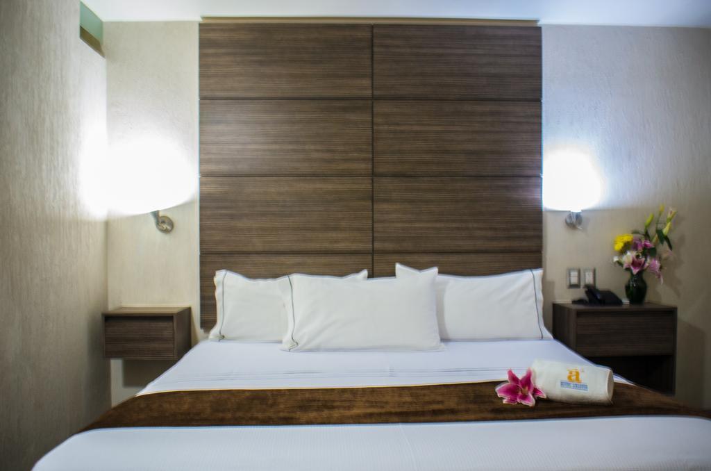 Hotel Expo Abastos Guadalajara Eksteriør billede
